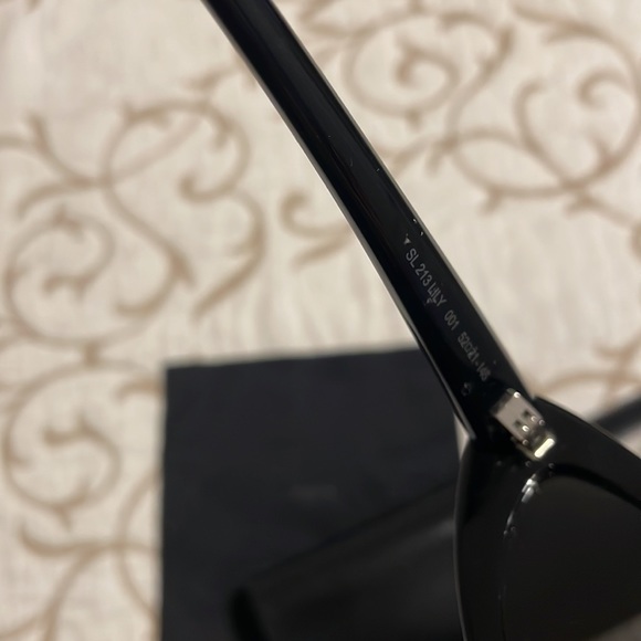 Saint Laurent cat eye sunglasses - Picture 3 of 5